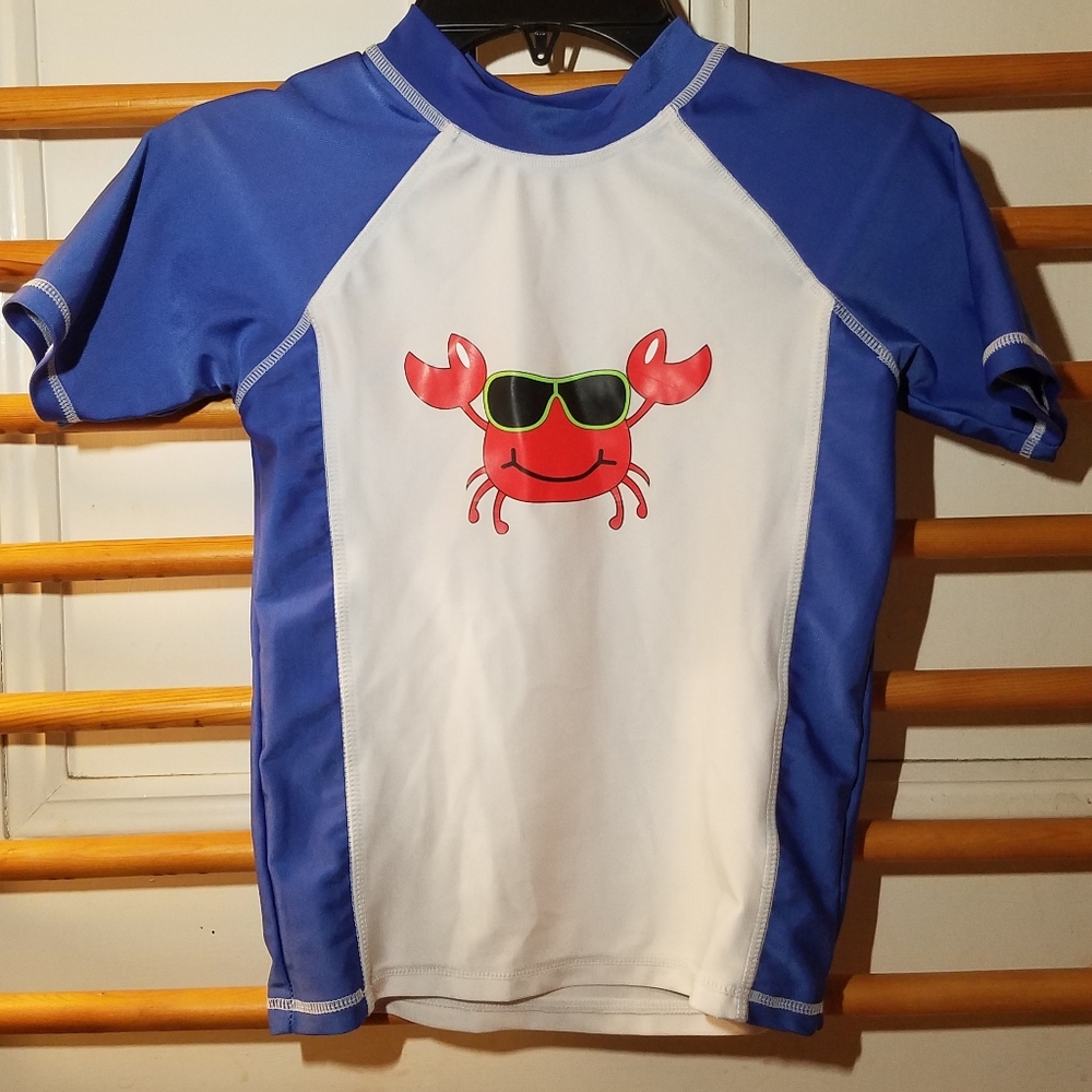 Boys Swim Top 5 5t SS Crab White Blue Rashguard